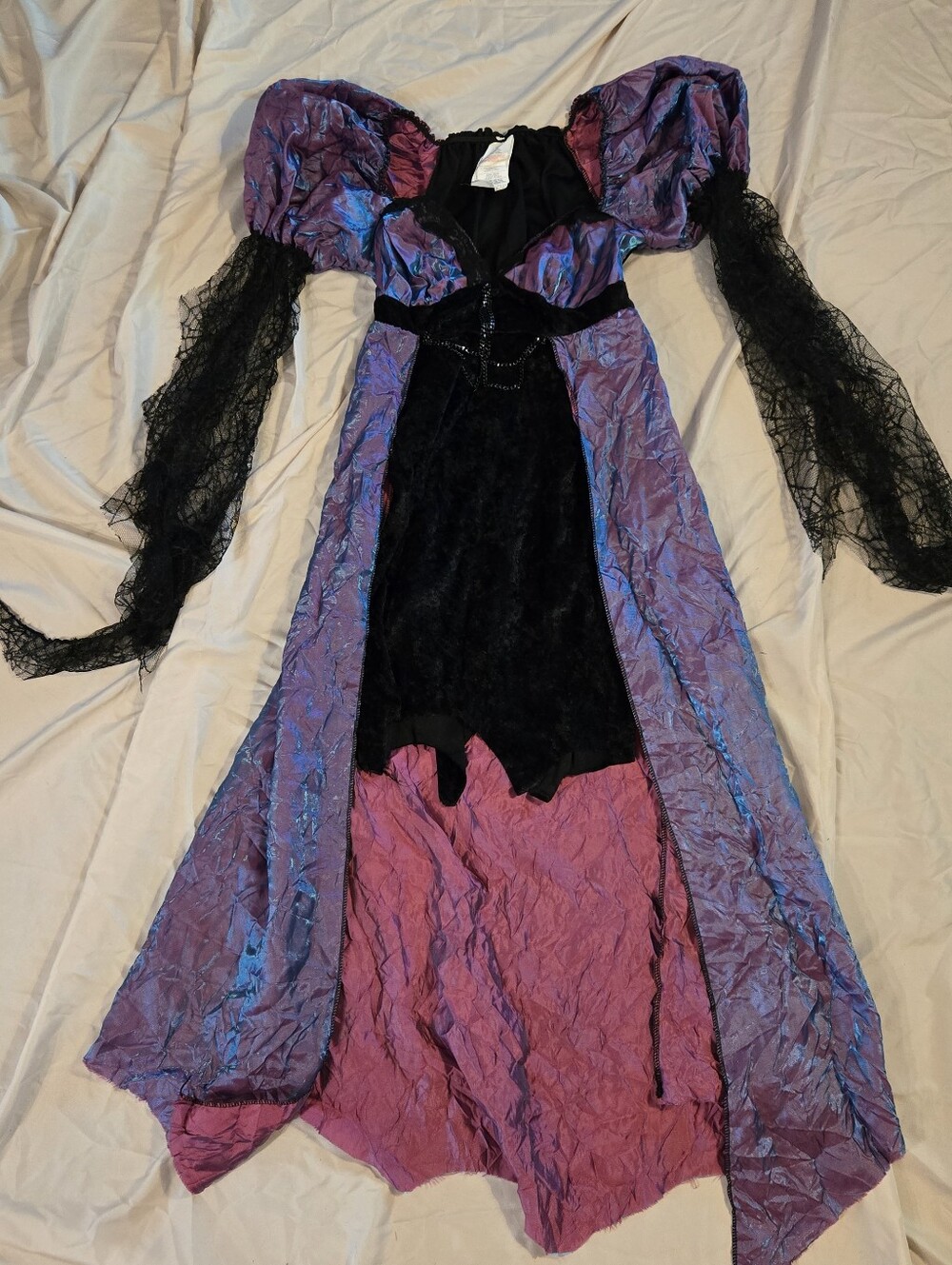 Women's Purple & Black Gothic Lace Costume